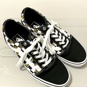 Vans Off The Wall Bee Shoes! New Condition